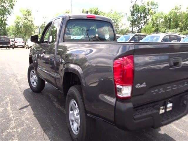 Toyota Tacoma 2017 photo 29